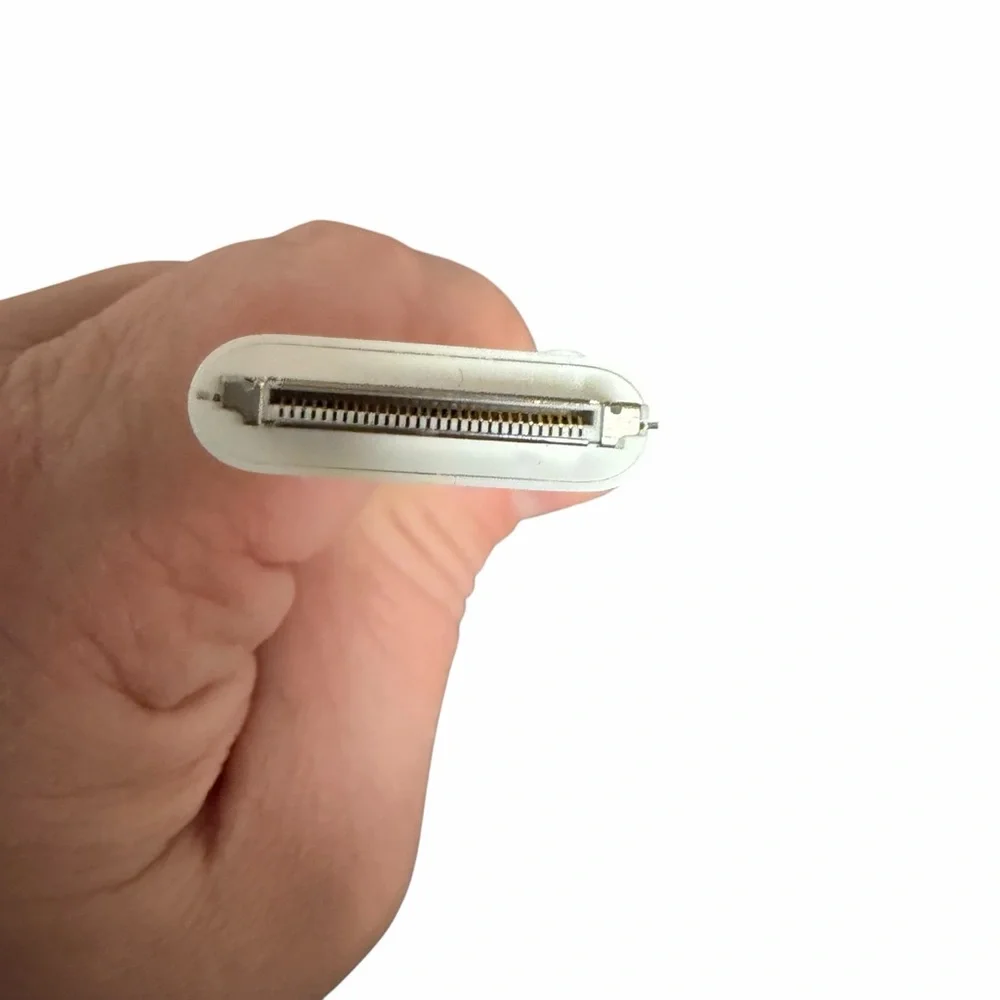 Apple 30-pin Digital AV Adapter HDMI‎ iPhone 4 4S iPad 2 MD098ZM/A A1422 White